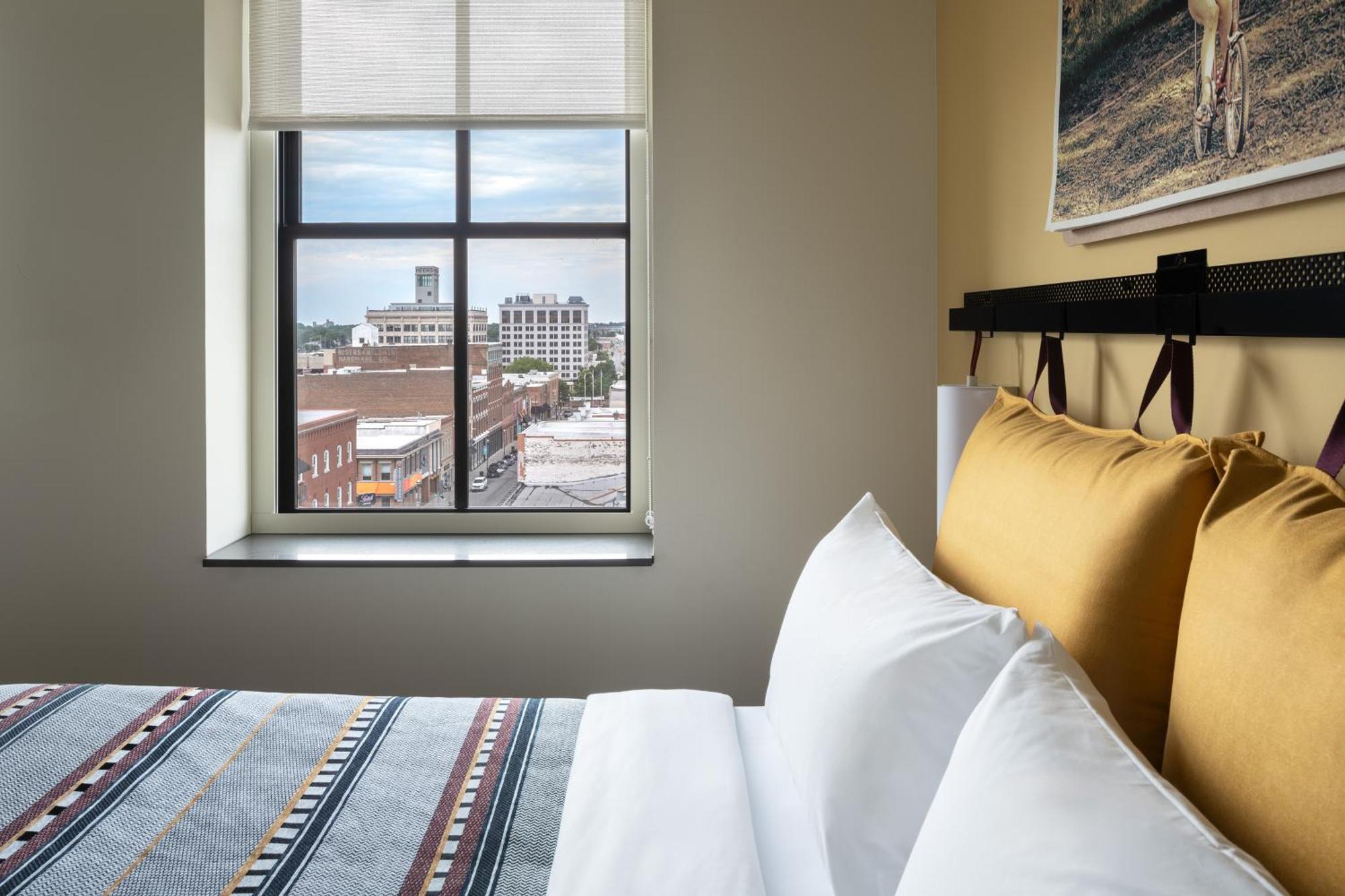 Moxy Springfield Downtown Hotel Luaran gambar