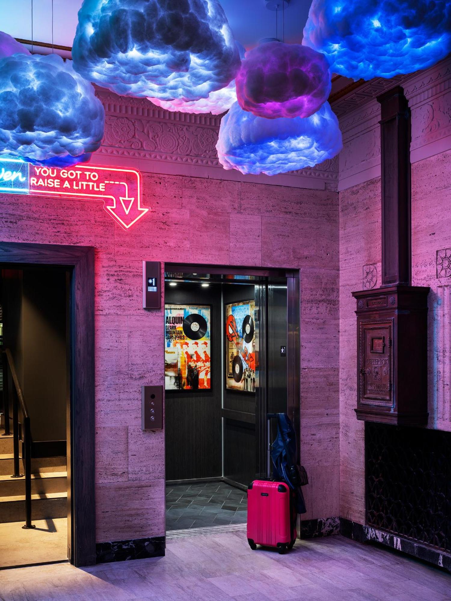 Moxy Springfield Downtown Hotel Luaran gambar